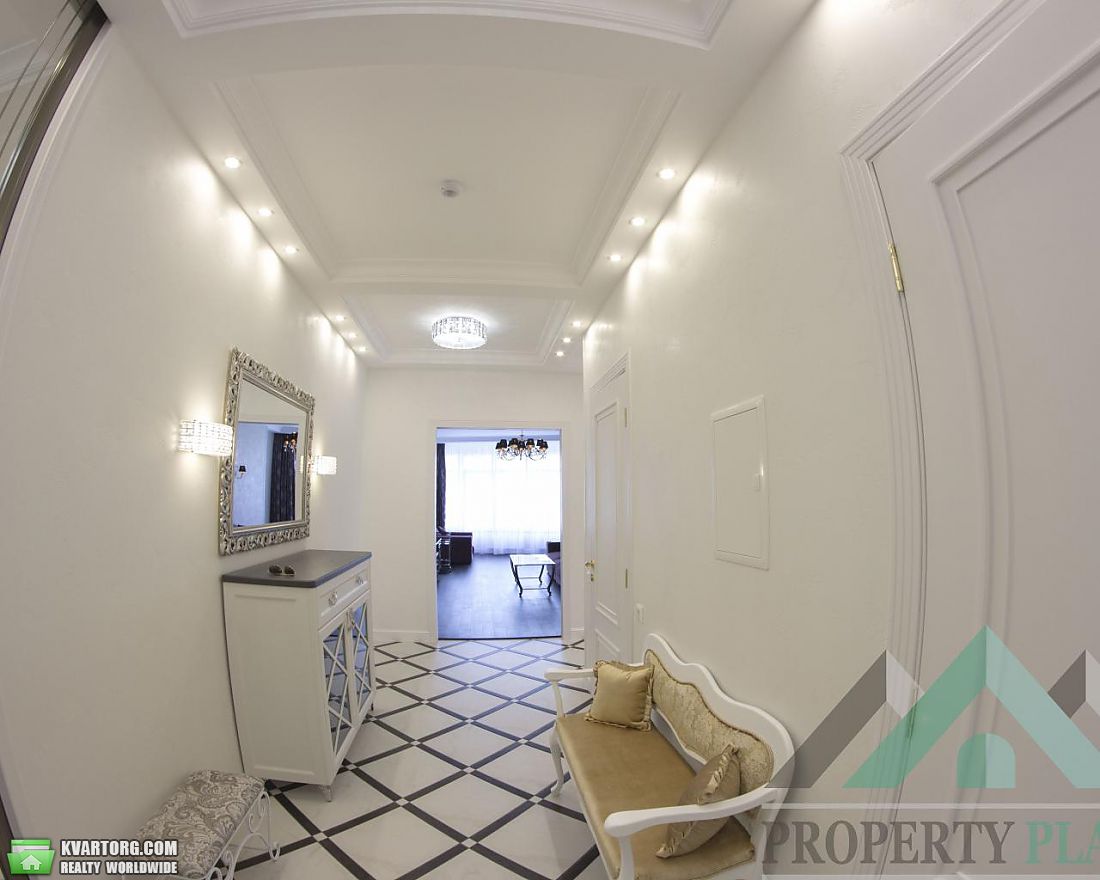 Rent out 4-room apartment. Киев,  Кловский спуск — photo 2