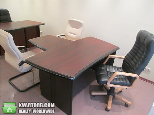 Rent out office. Киев, ул.Жилянская — photo 3
