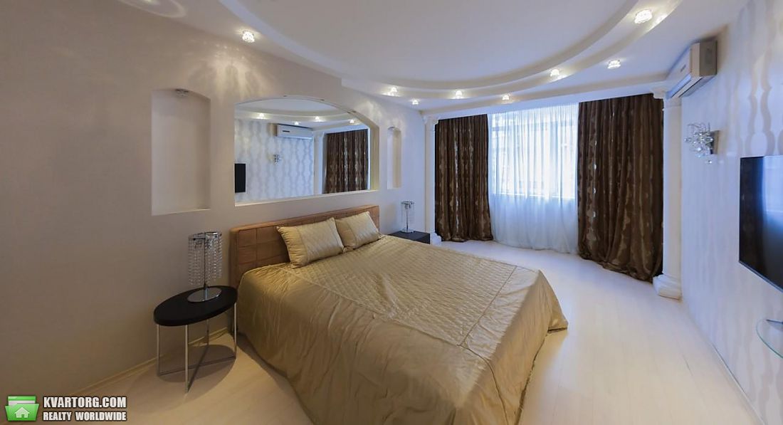 Rent out 3-room apartment. Киев,  Введенская — photo 5