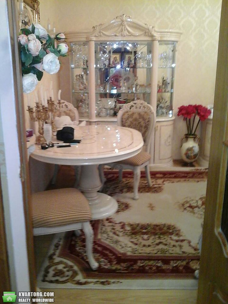 Sell 2-room apartment. Киев,  Ломоносова — photo 3