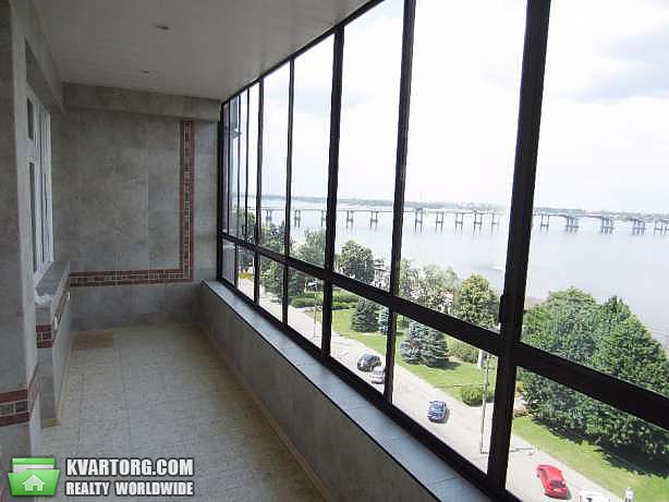 Sell 4-room apartment. Днепропетровск, Ленина наб. — photo 1
