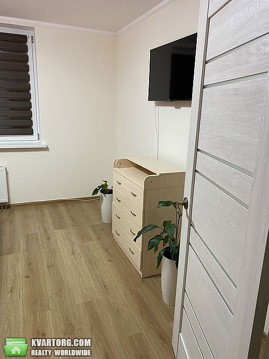 продам 2-комнатную квартиру. Вышгород,  Набережная - фото 5