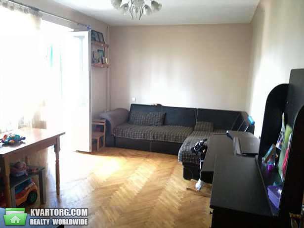 Sell 2-room apartment. Киев,  Карпинского — photo 1