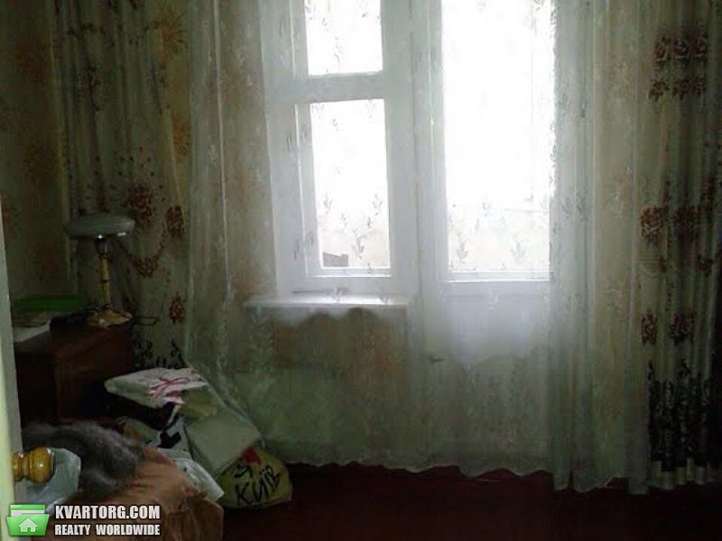 Sell 3-room apartment. Киев,  Ирпенская — photo 1
