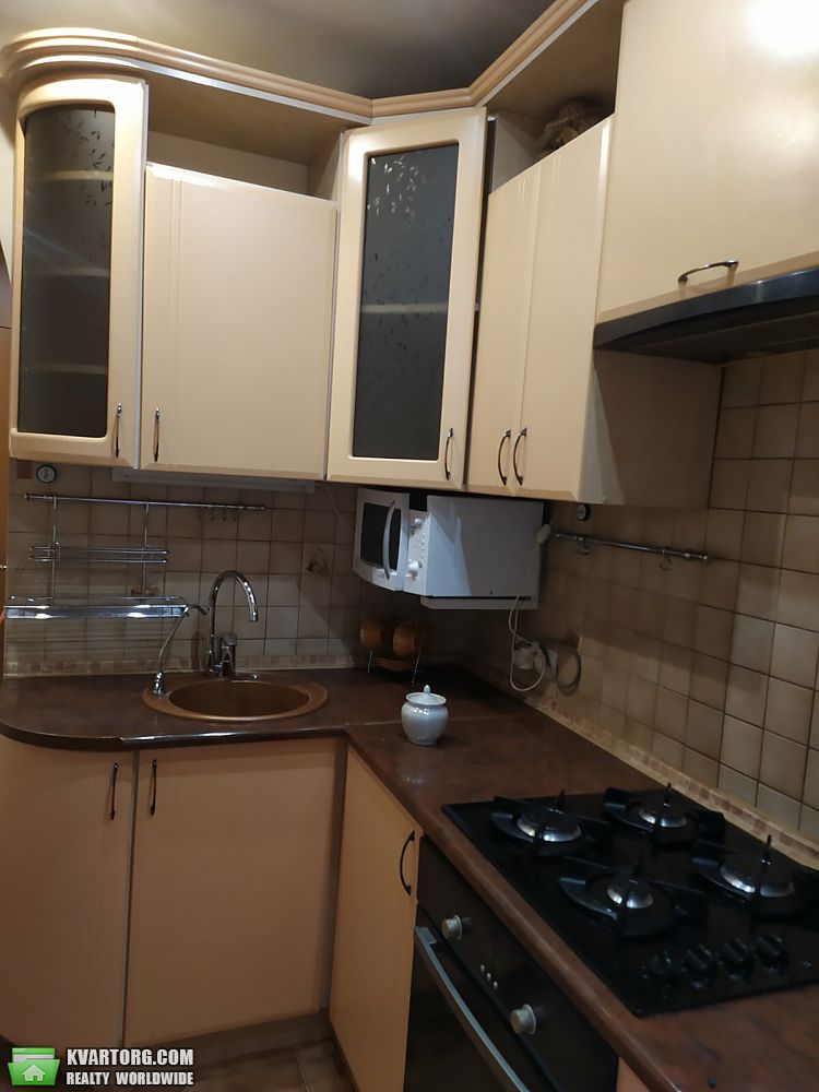 Rent out 2-room apartment. Киев,  Большая Васильковская — photo 4