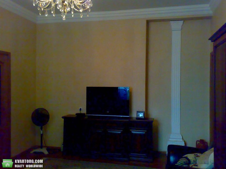 Sell 3-room apartment. Киев,  Костельная — photo 2