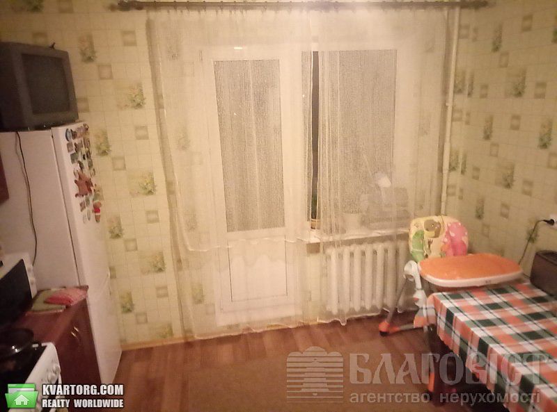 Sell 3-room apartment. Киев,  Урловская — photo 8