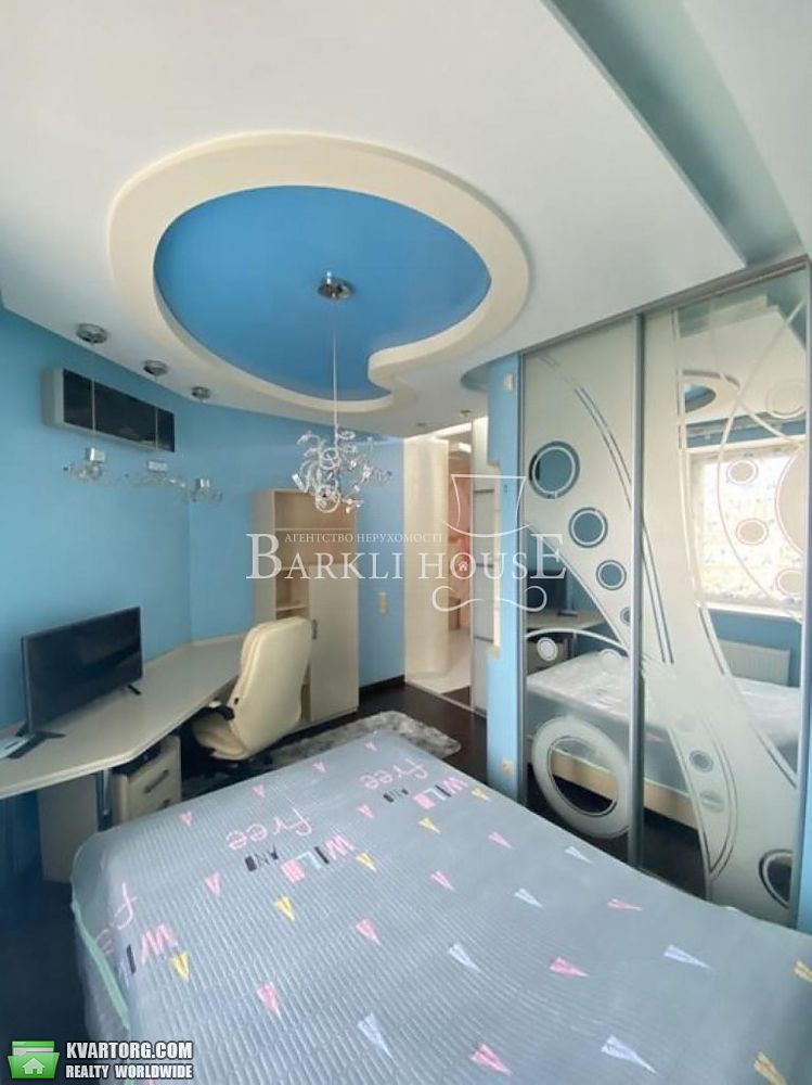 Rent out 3-room apartment. Киев,  Голосеевская — photo 7