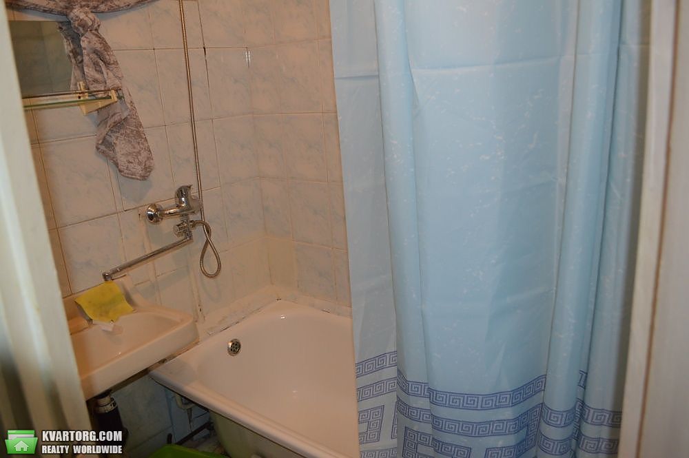 Sell 2-room apartment. Киев, Кирилловская — photo 8