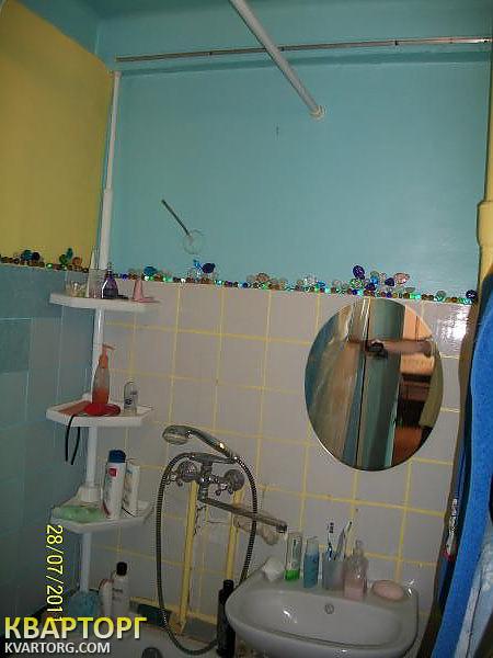 Sell 2-room apartment. Киев,  Щорса — photo 8