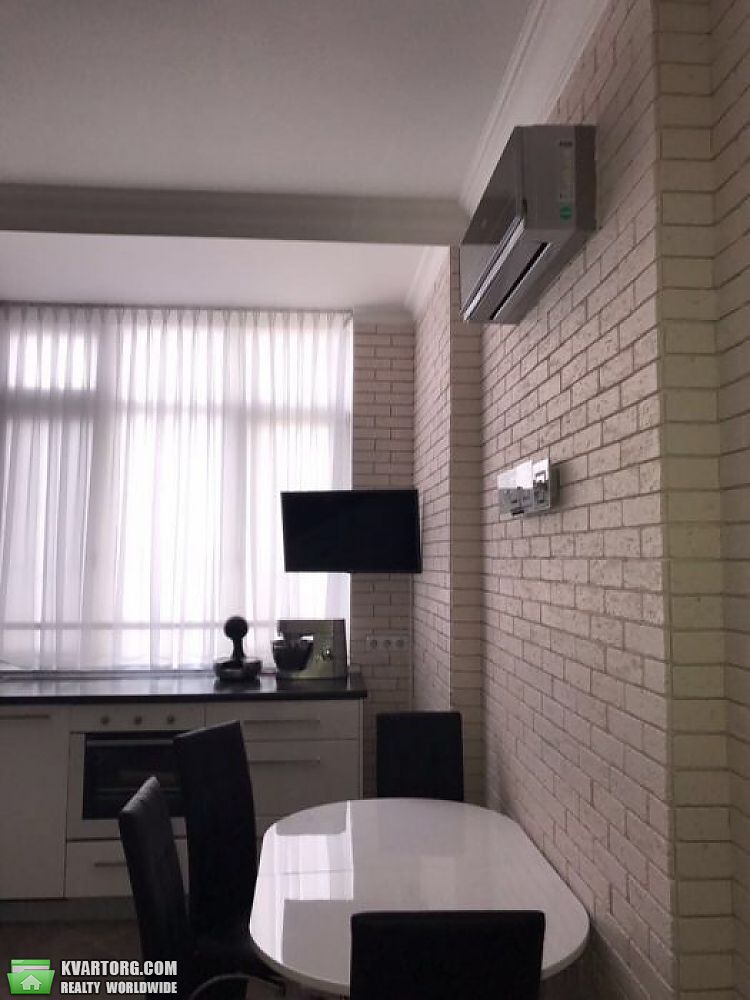 Sell 3-room apartment. Киев, Хоткевича — photo 3