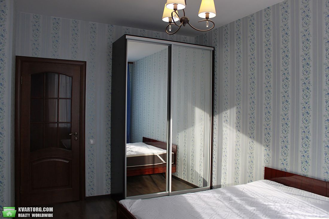 Sell 3-room apartment. Киев, Регенераторная — photo 3