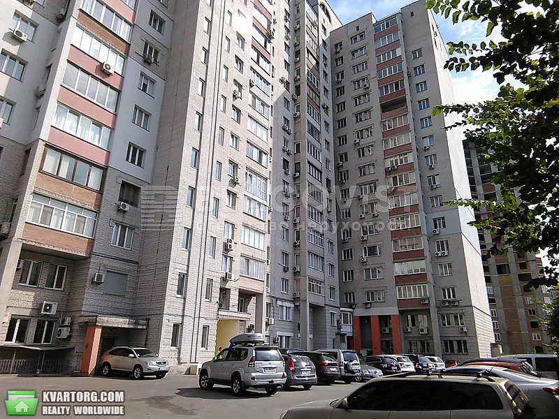 Sell 5-room apartment. Киев,  Драгомирова — photo 9