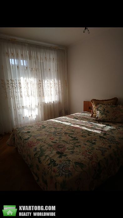 Rent out 2-room apartment. Львов, Патона — photo 3