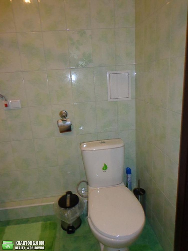 Rent out 2-room apartment. Киев, Назаровская — photo 8