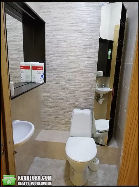 Rent out 2-room apartment. Киев,  Комбинатная — photo 6