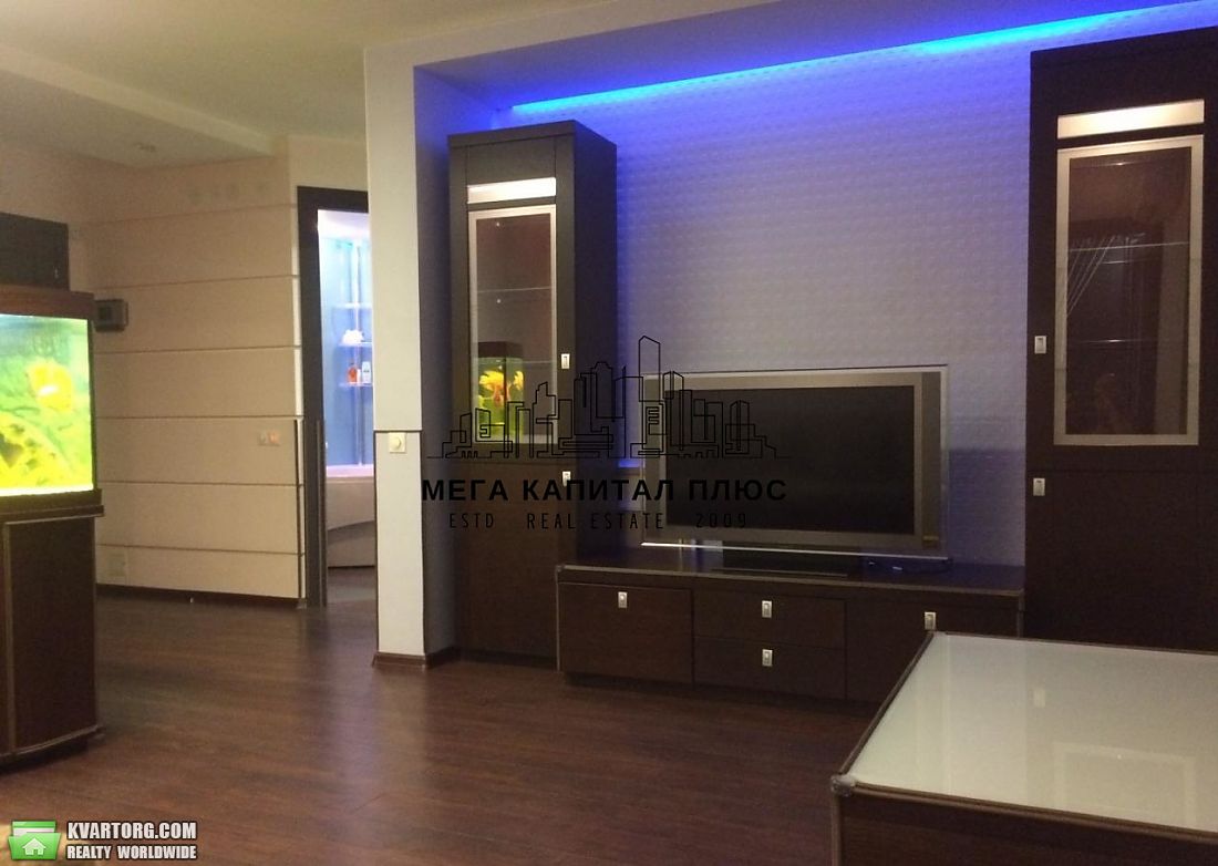 Rent out 2-room apartment. Киев,  Харьковское шоссе — photo 3