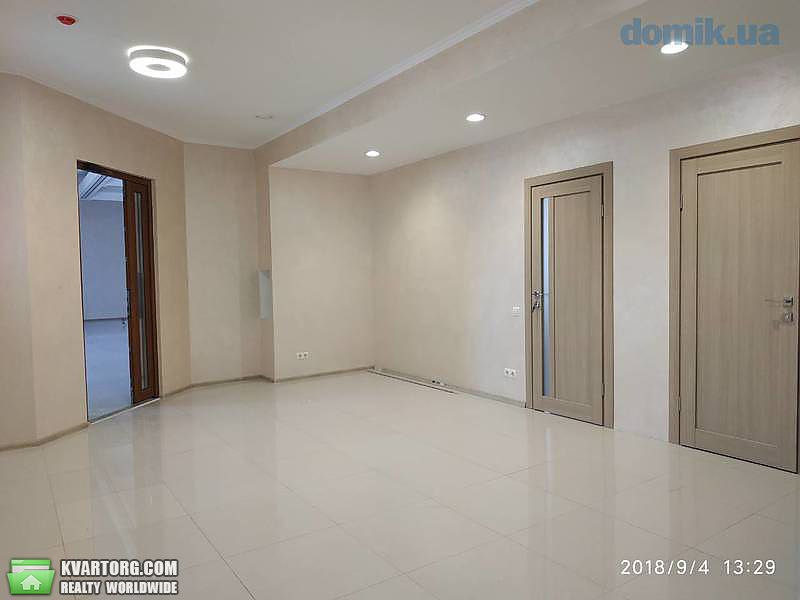 Rent out office. Киев,  Братская — photo 2