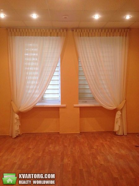 Rent out office. Киев, ул.Никольско-Ботаническая — photo 2