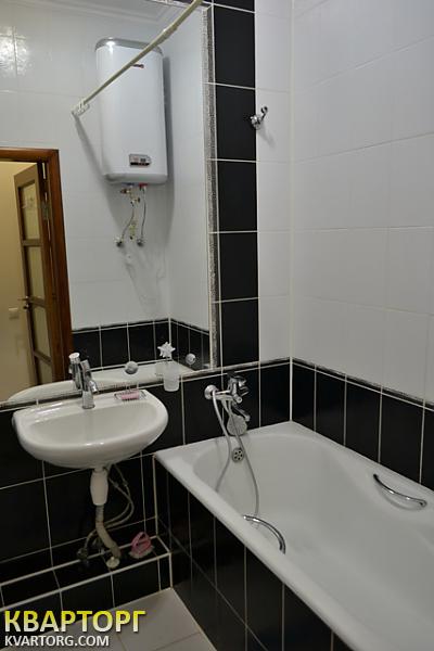 Rent out 2-room apartment. Киев,  Мельникова — photo 3