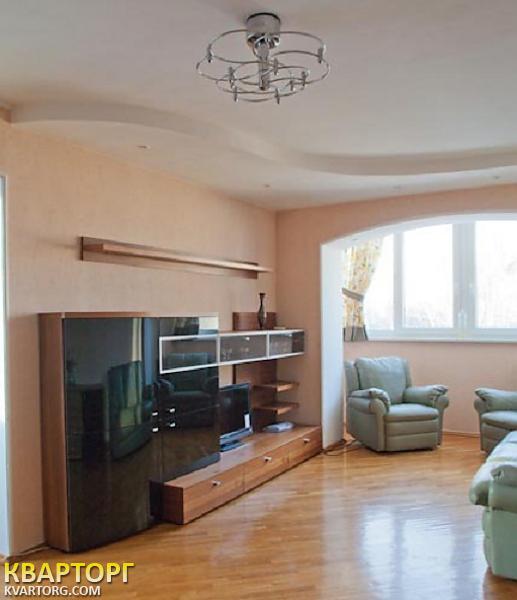Rent out 2-room apartment. Киев,  Артема — photo 1