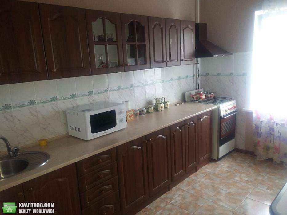 Rent out 1-room apartment. Киев,  Прилужная — photo 5