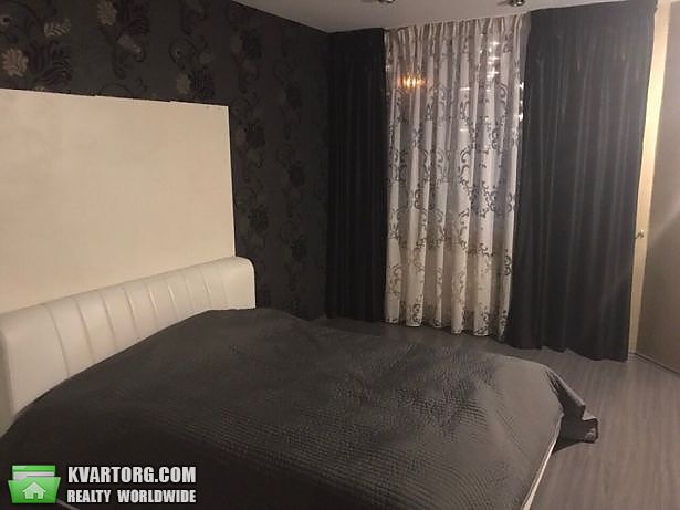 Rent out 2-room apartment. Киев,  Вильямса — photo 1