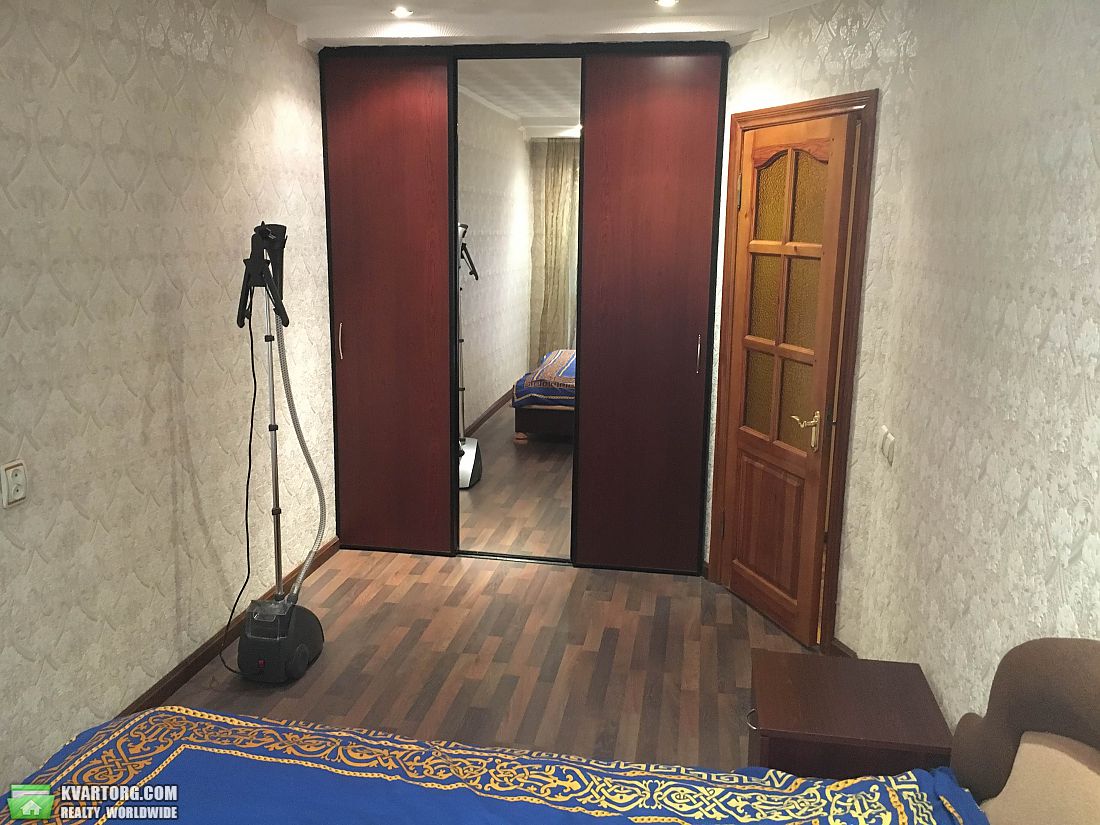 Sell 2-room apartment. Киев,  Днепровская наб — photo 3