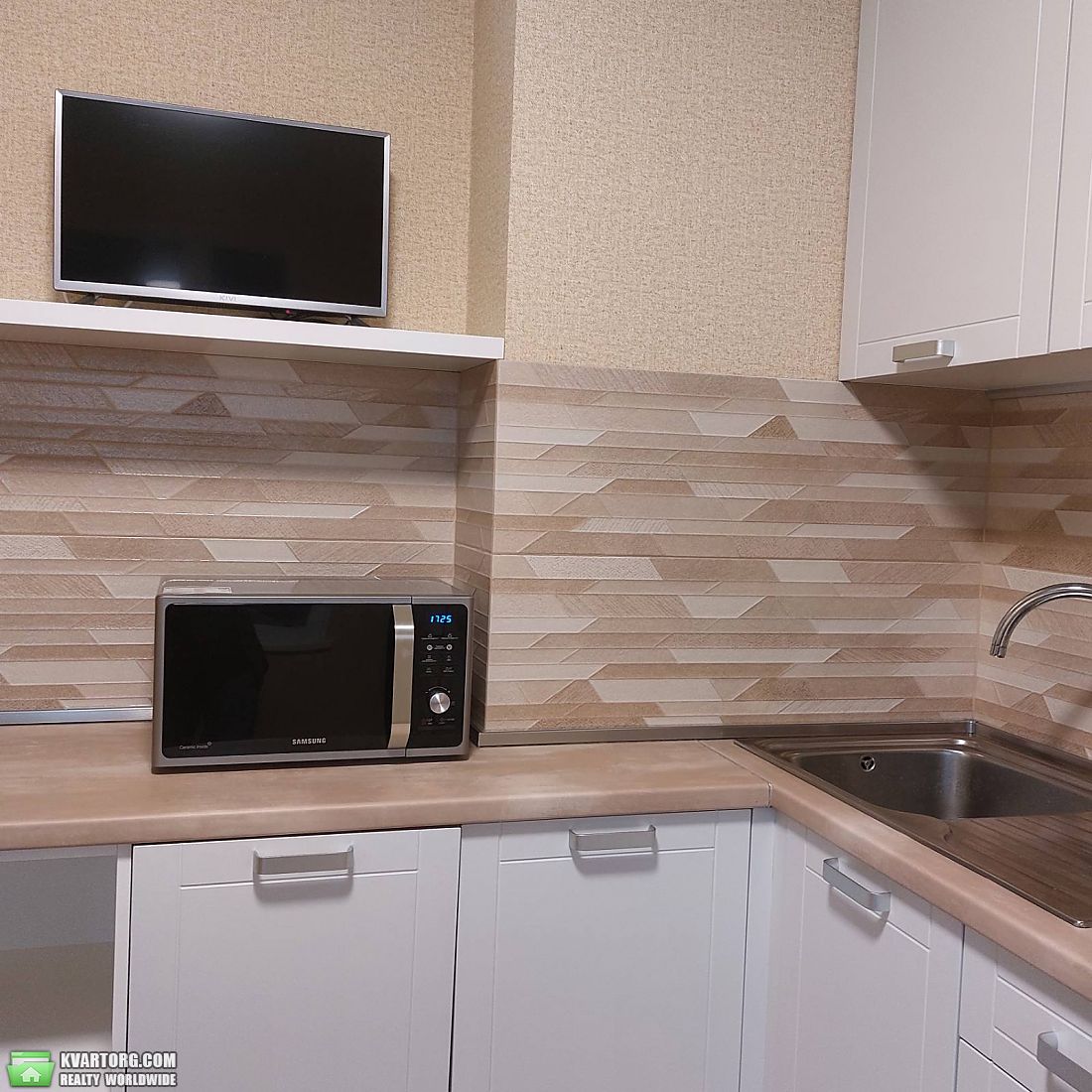 Rent out 2-room apartment. Киев, Вацлава Гавела — photo 7