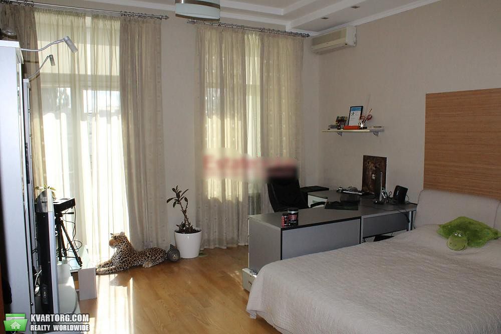 Rent out 4-room apartment. Киев,  Саксаганского — photo 8