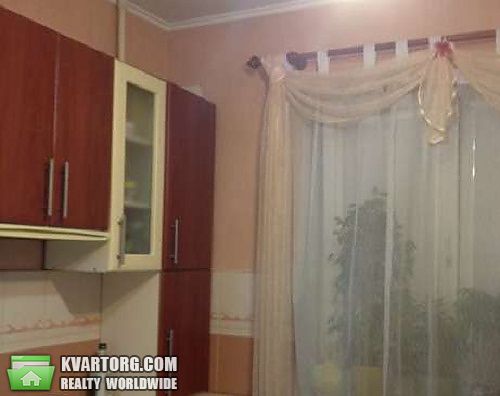 продам 2-комнатную квартиру. Киев,  Харьковское шоссе - фото 2