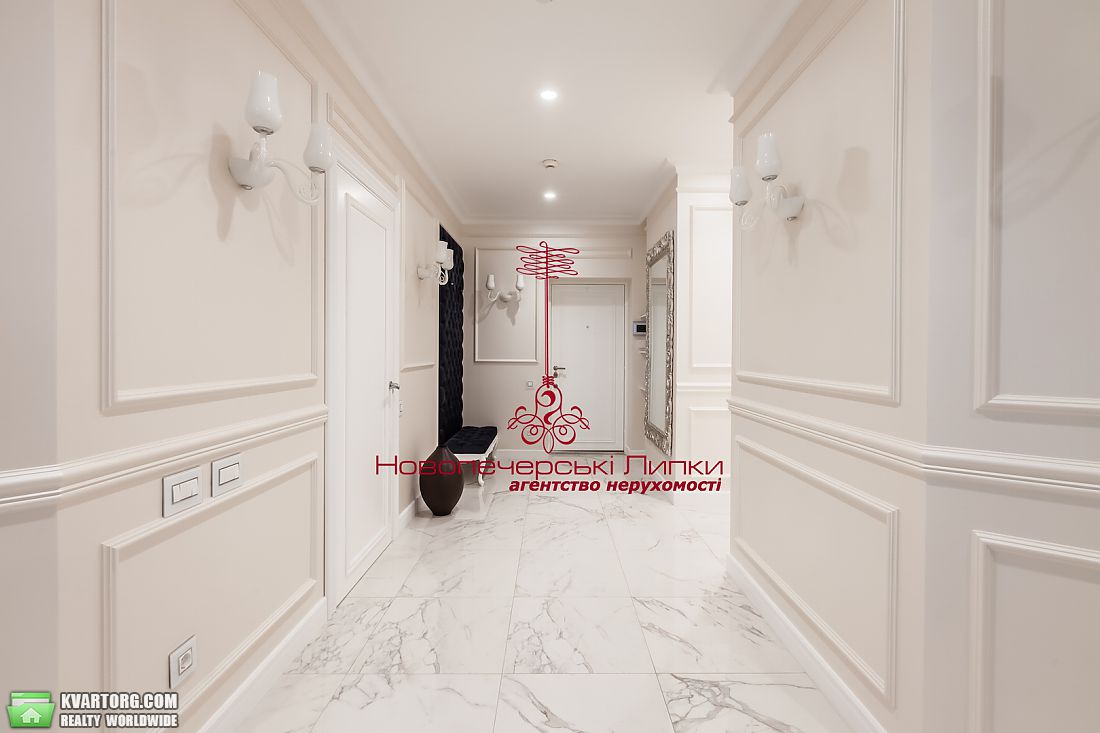 Sell 4-room apartment. Киев,  Драгомирова — photo 9