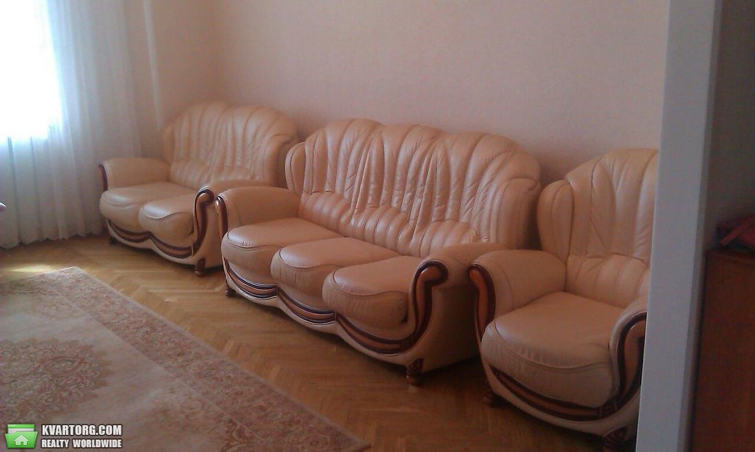 Rent out 3-room apartment. Киев,  Круглоуниверситетская — photo 1