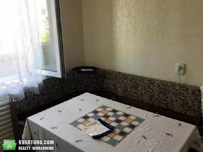 Sell 2-room apartment. Киев, Богатырская — photo 2