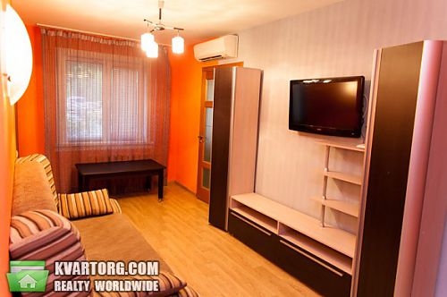 Rent out 2-room apartment. Харьков, Отакара Яроша — photo 1