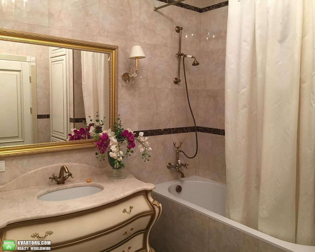 Rent out 4-room apartment. Киев,  Златоустовская — photo 7