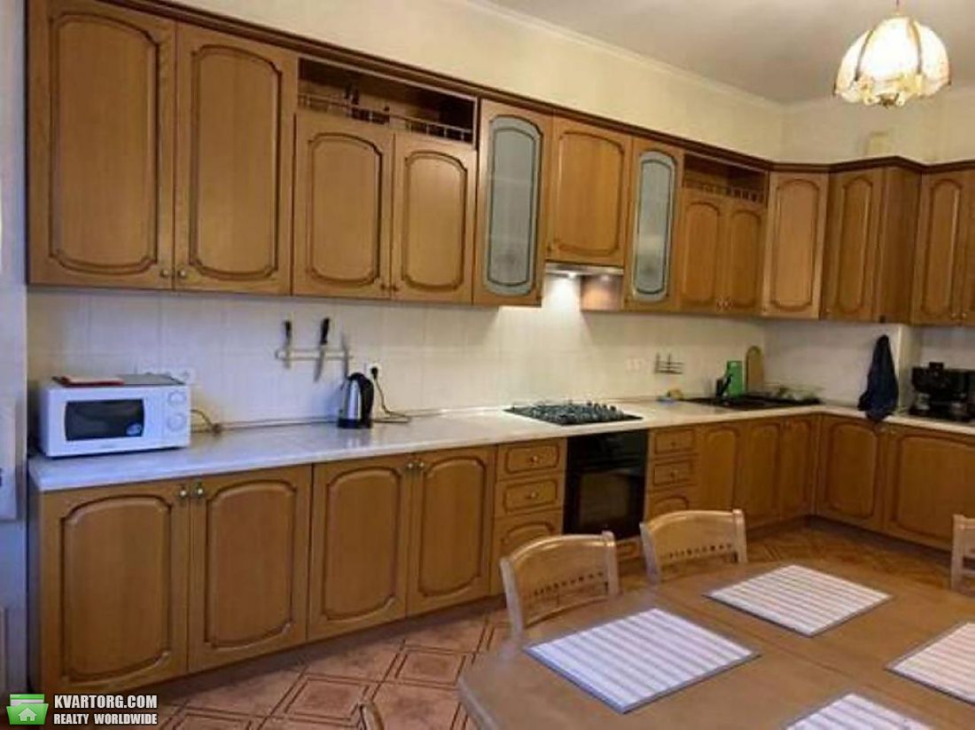 Rent out 3-room apartment. Киев,  Жилянская — photo 6