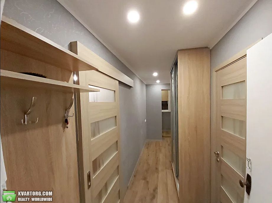 Sell 1-room apartment. Киев,  Демиевская — photo 1