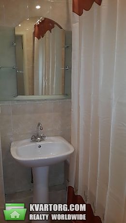 Rent out 2-room apartment. Киев,  Неманская — photo 5