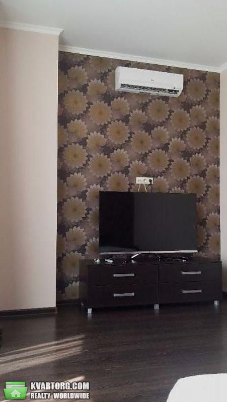 Rent out 2-room apartment. Киев,  Дружбы Народов бул — photo 6
