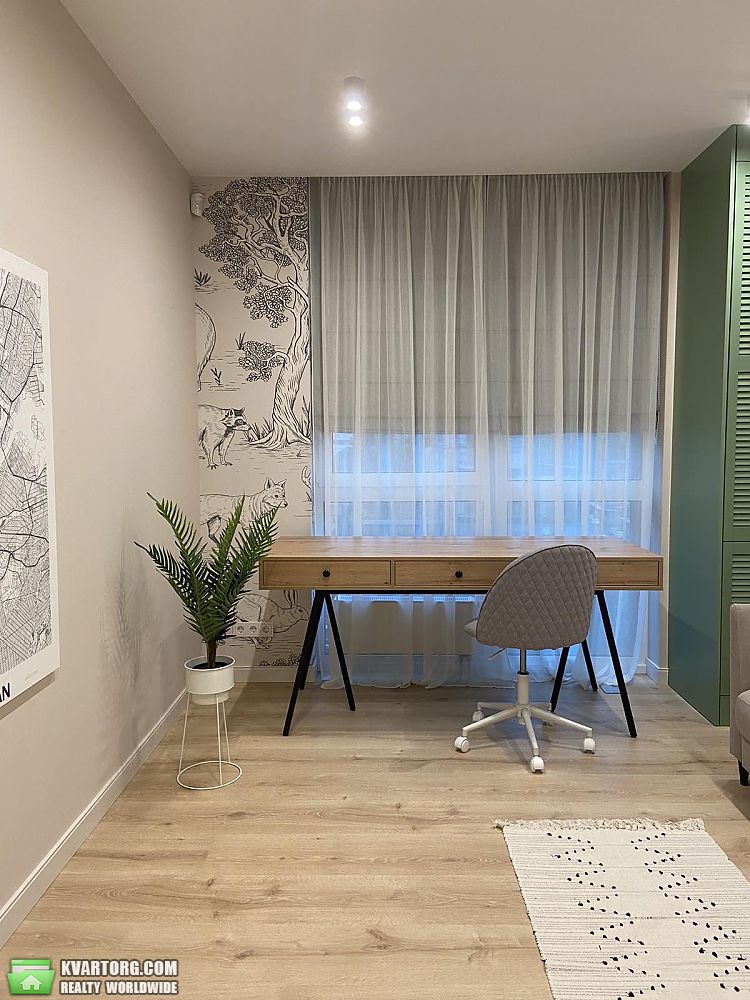 Rent out 3-room apartment. Киев, Маккейна — photo 2