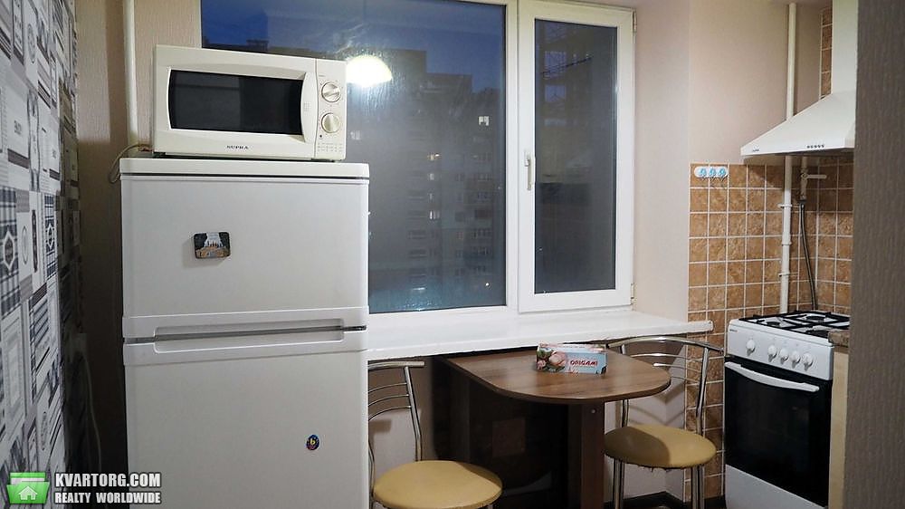Rent out 1-room apartment. Киев, Большая Васильковская — photo 8