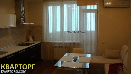 Rent out 2-room apartment. Киев, Урловская — photo 8
