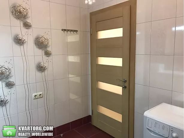 Rent out 2-room apartment. Киев,  Старонаводницкая — photo 8