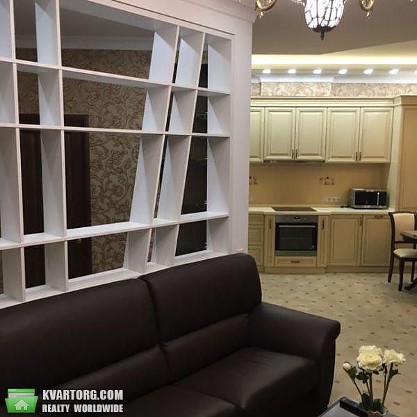 Rent out 3-room apartment. Киев,  Барбюса — photo 2