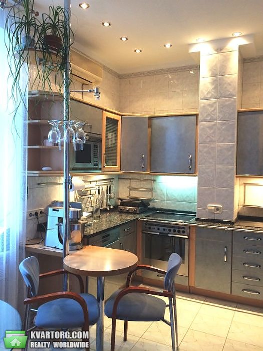 Sell 4-room apartment. Киев,  Андреевский спуск — photo 1
