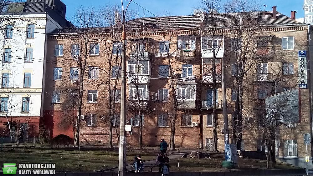 Sell 2-room apartment. Киев,  Белорусская — photo 1