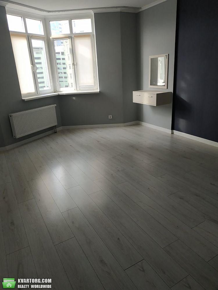 Sell 2-room apartment. Киев,  Воскресенская — photo 3