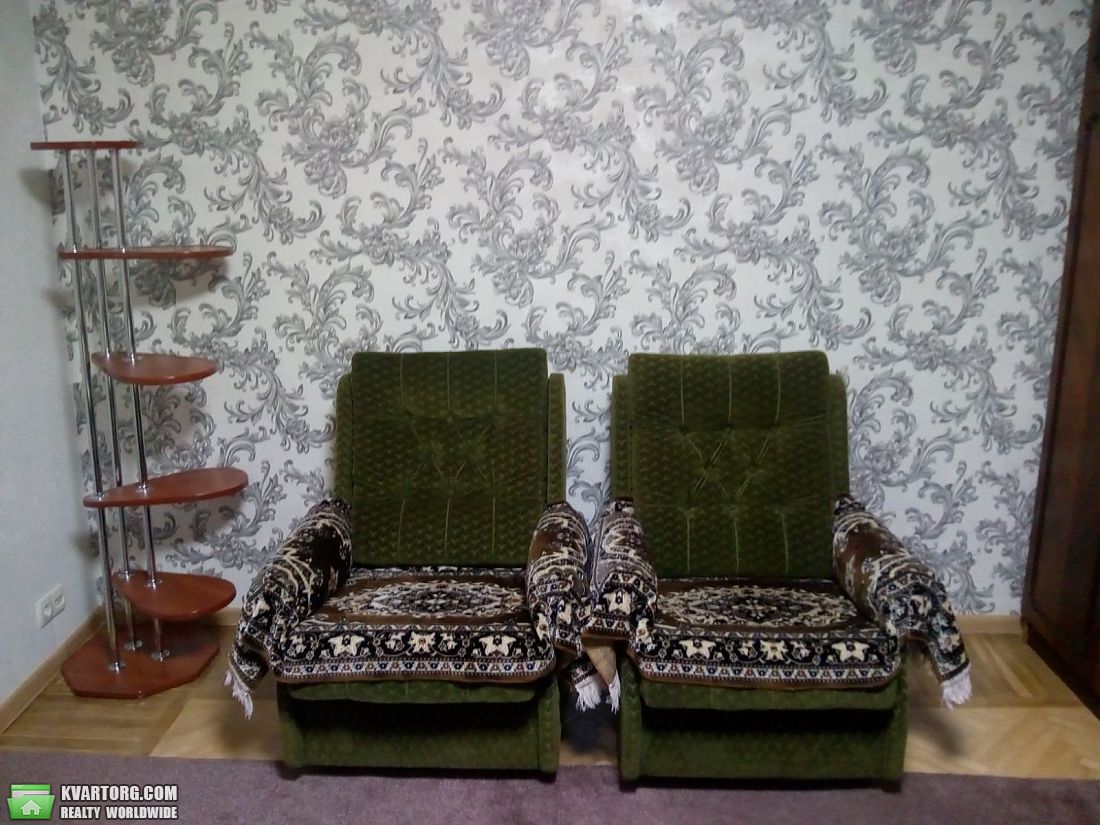 Rent out 1-room apartment. Киев, Энтузиастов — photo 5