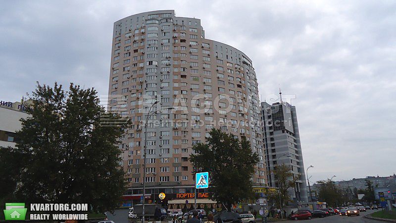 Rent out 3-room apartment. Киев,  Луначарского — photo 1